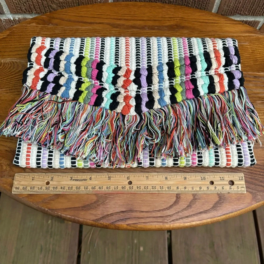 Stella & Dot Taj Clutch Boho Chic Fringe Rug Satchel Wallet Purse Rainbow - Picture 5 of 6